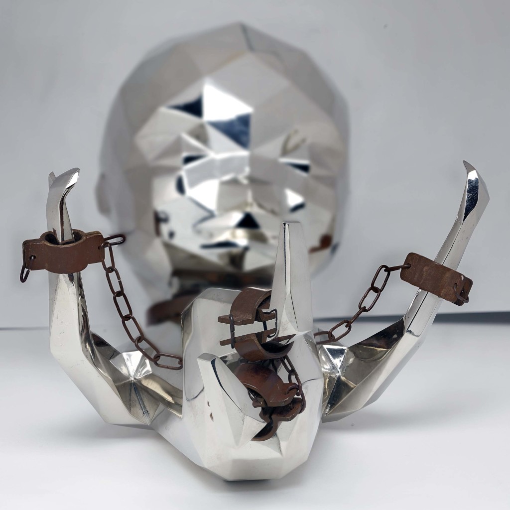 Daniele Basso - We Have a Dream - 45x30 cm, h 30 cm  - realizzata in Bronzo Bianco